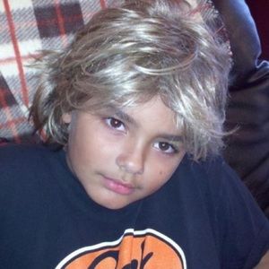 Meet your Posher, Adrian